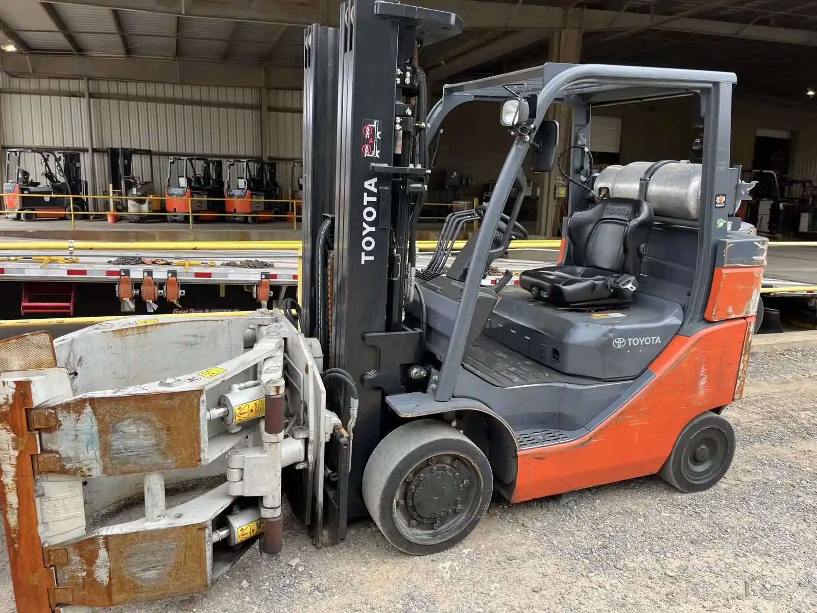1 2014 Toyota Material Handling 8FGC35U-BCS