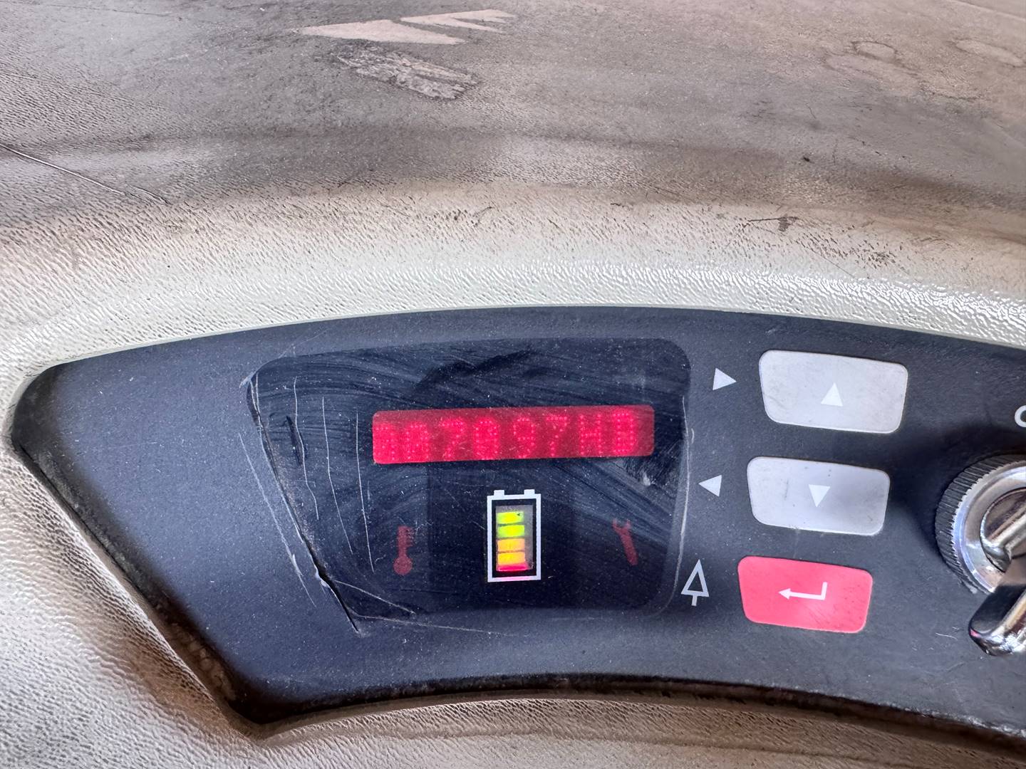 1998 Electric Raymond DSS 300TT - Image 4