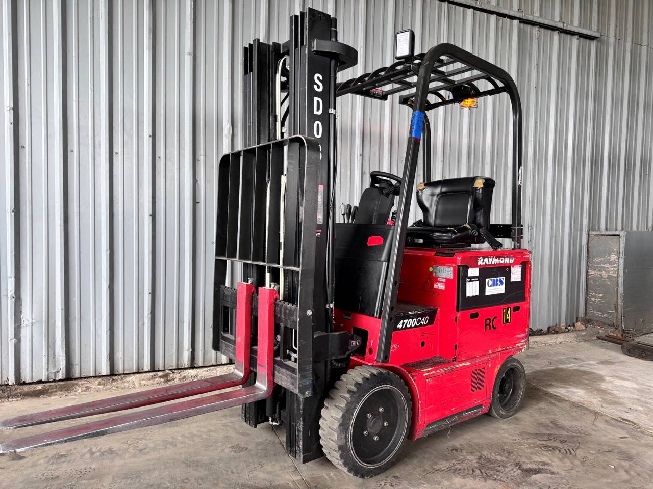 2014 Electric Raymond 470-C40TT - Image 2