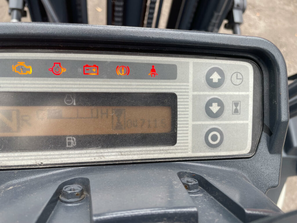 2016 Unicarrier P5000 - Image 2