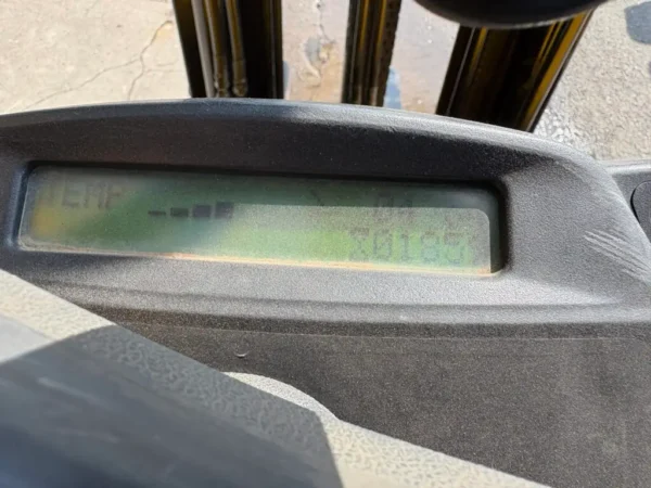 2019 Hyster H50FT ONLY 1900 Hours! - Image 3