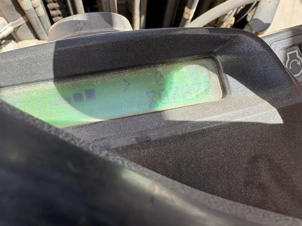 2019 Hyster S135FT 13,500# w/Paper Roll Clamp - Image 4