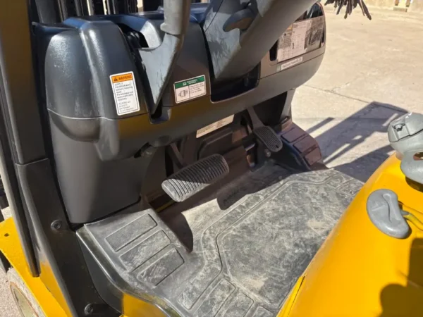 2019 Yale GLC050VX 5000# - Image 7