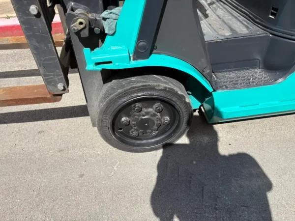 2021 Mitsubishi FGC25N ONLY 1200 Hours! - Image 6