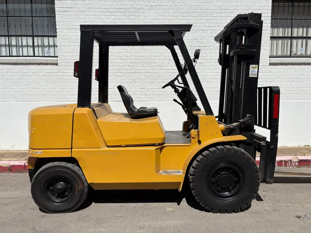 Caterpillar DP40KL