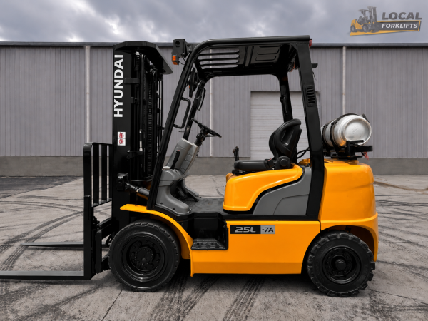 2014 Hyundai 25L-7A - Image 2