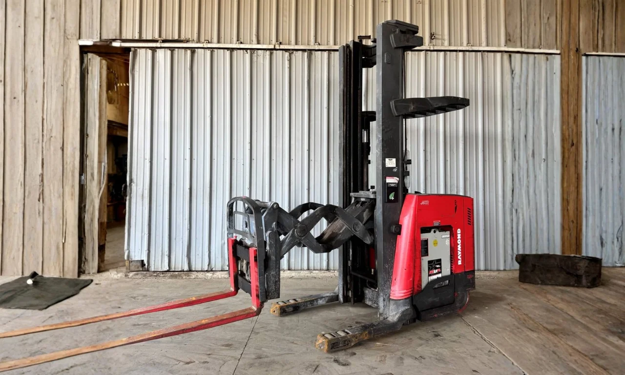 2006 Raymond 740-DR32TT