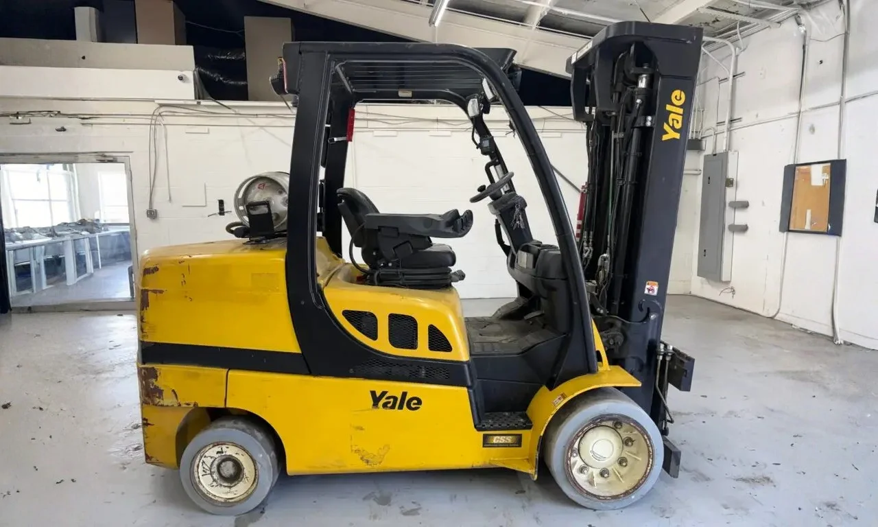 2017 Yale GLC120VX 12,000#