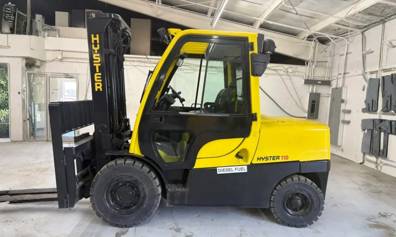 2014 Hyster H110FT 11,000# ONLY 6000 Hours!