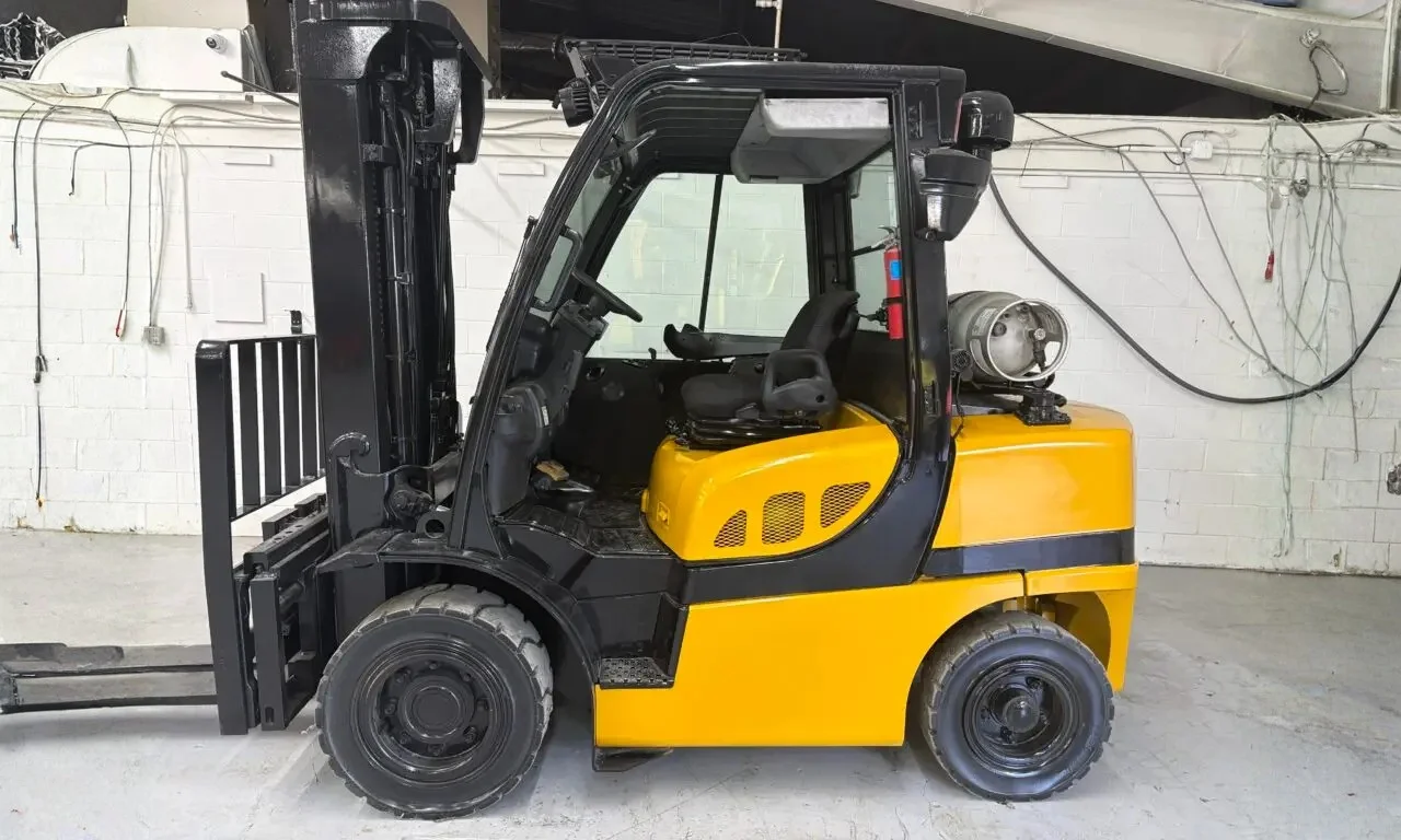 2014 Yale GLP080VX 8000#