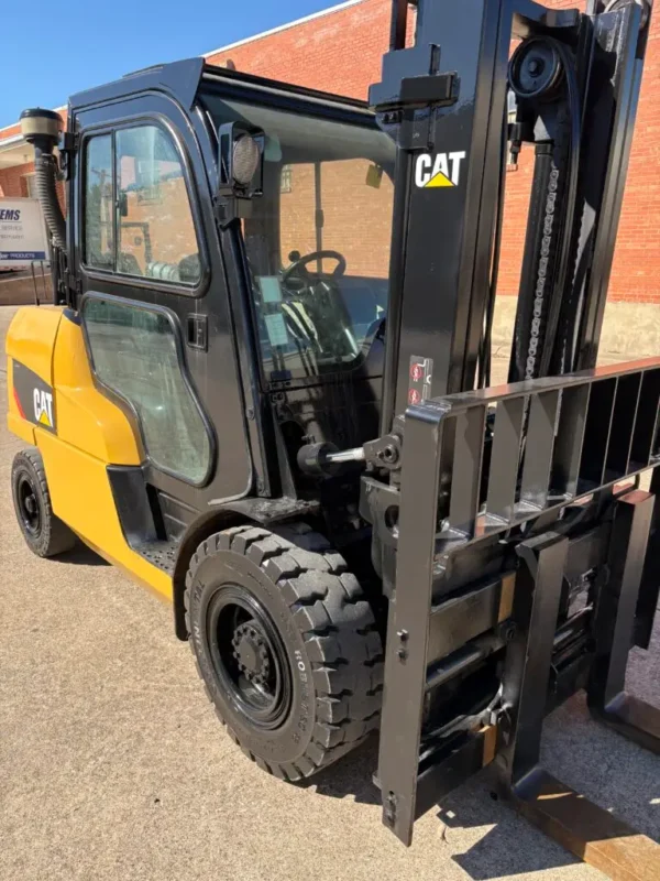 2016 Caterpillar DP55CN1