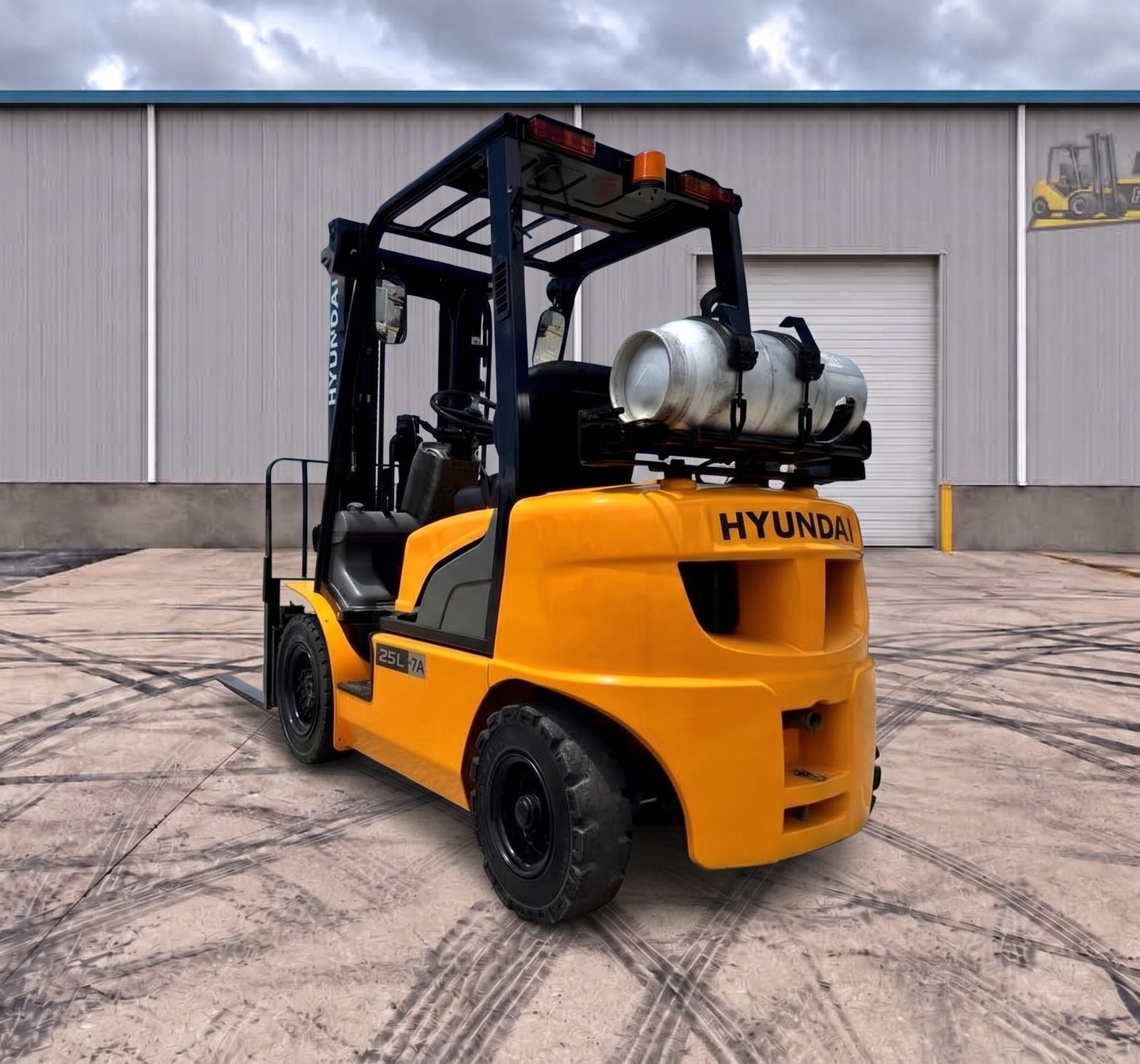 2014 Hyundai 25L-7A