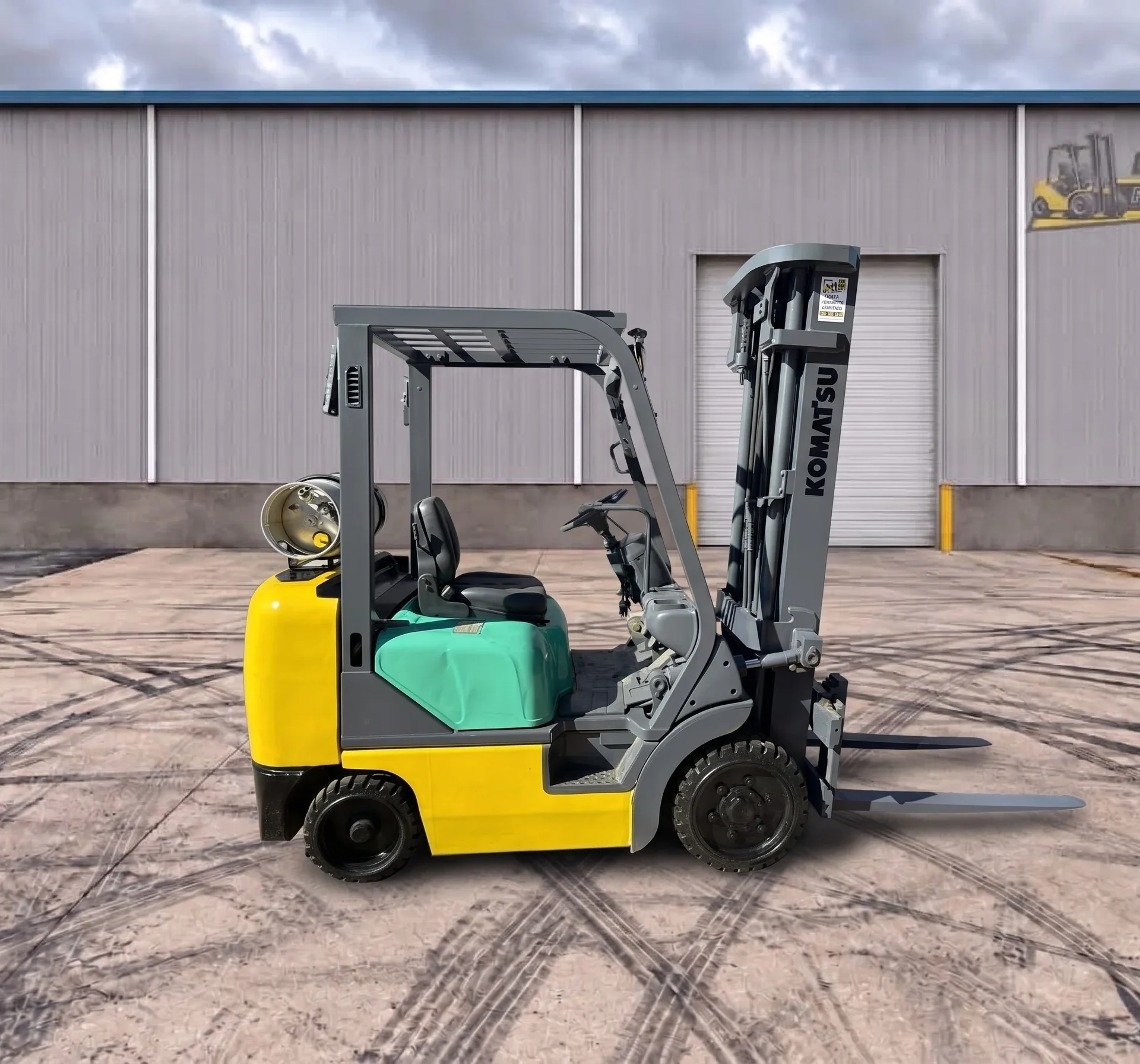 Komatsu FG25ST-12 5000#